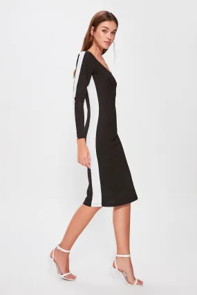 13422 Black Knitted Side Stripe Dress