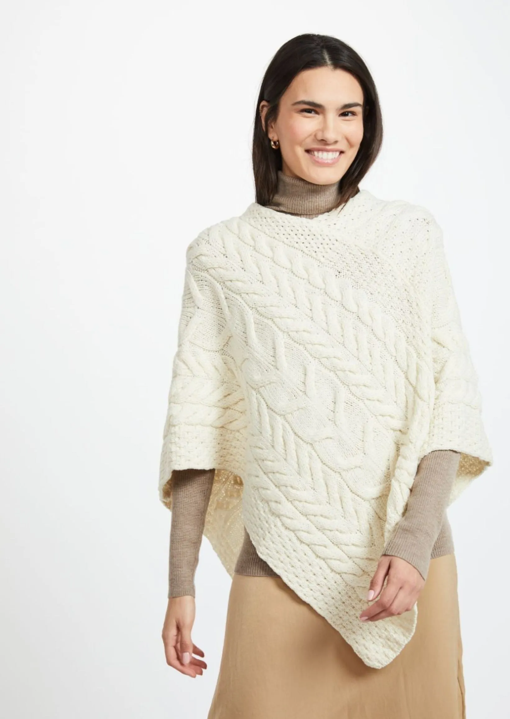 Aran Super Soft Poncho | Natural