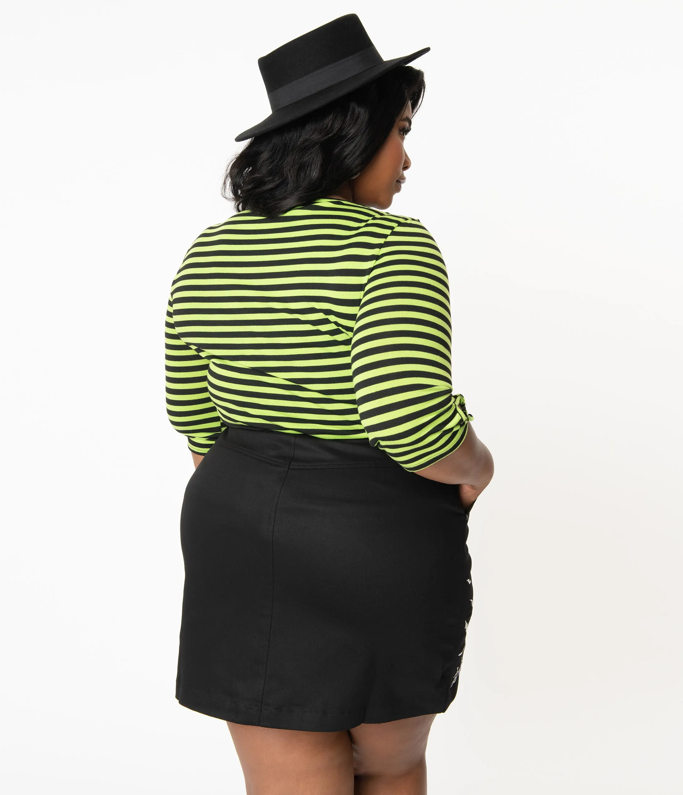 Hell Bunny Plus Size Black Cullen Graveyard Mini Skirt