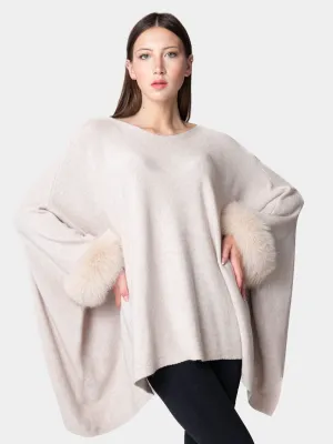 London - Poncho with fur on the cuffs Sand