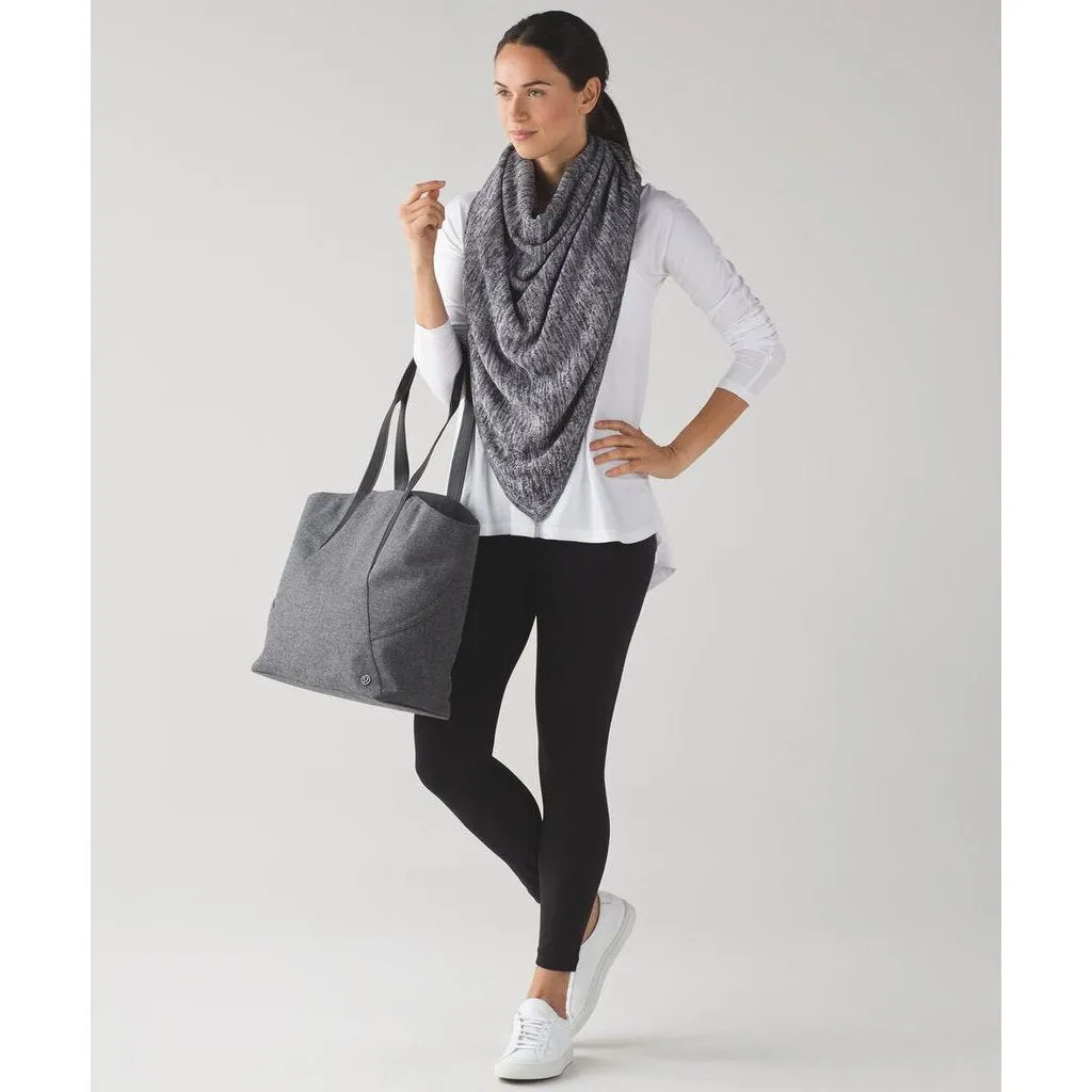 Lululemon Mantra Scarf in Heathered Black/Heathered White - Size OS