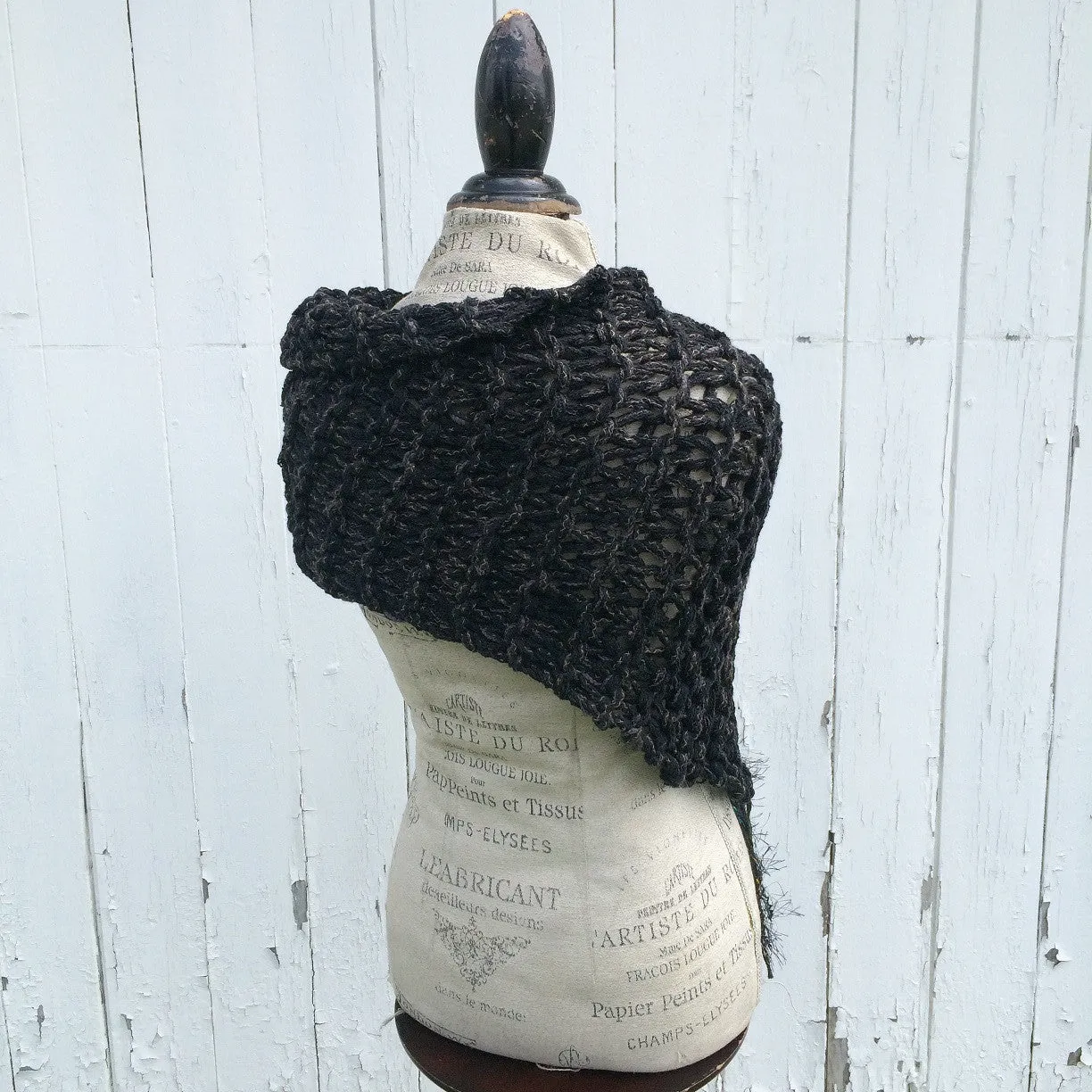 Medium Weight Black Tweed Shawl w/Fringe