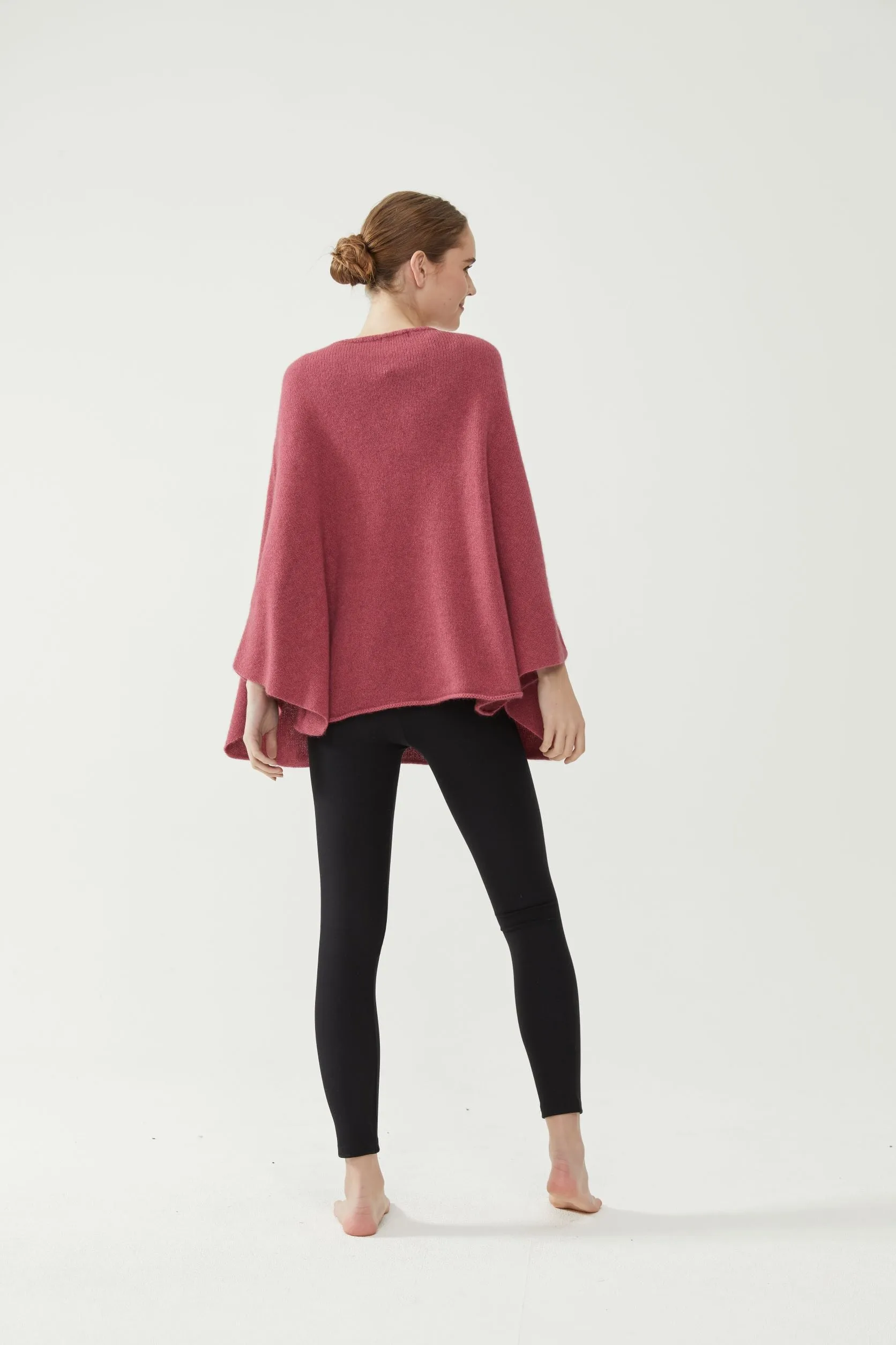 Poncho Fuchsia