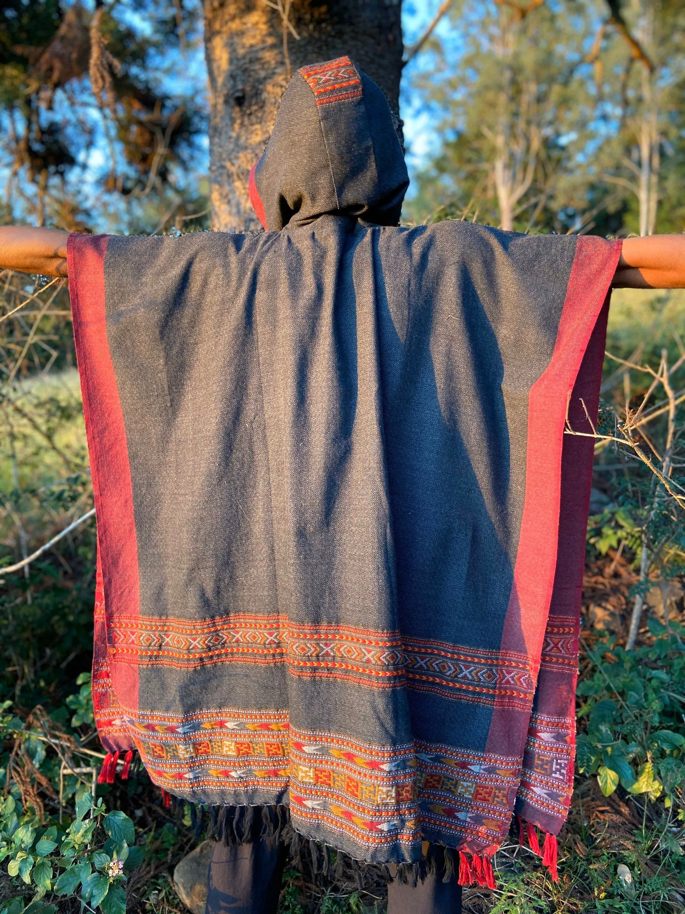 SAMADHI Long Poncho Mens Hooded Dark Grey Cashmere and Acrylic Wool Blend Tribal Embroidery Large Hood Pockets Hippie Boho festival AJJAYA