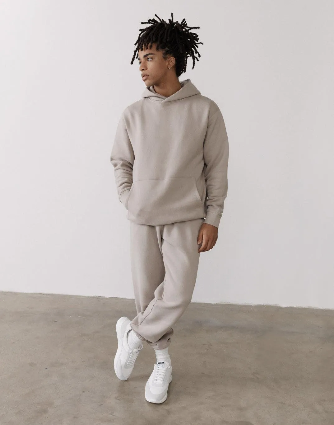 The Oversized Pullover Hoodie in Ashwood