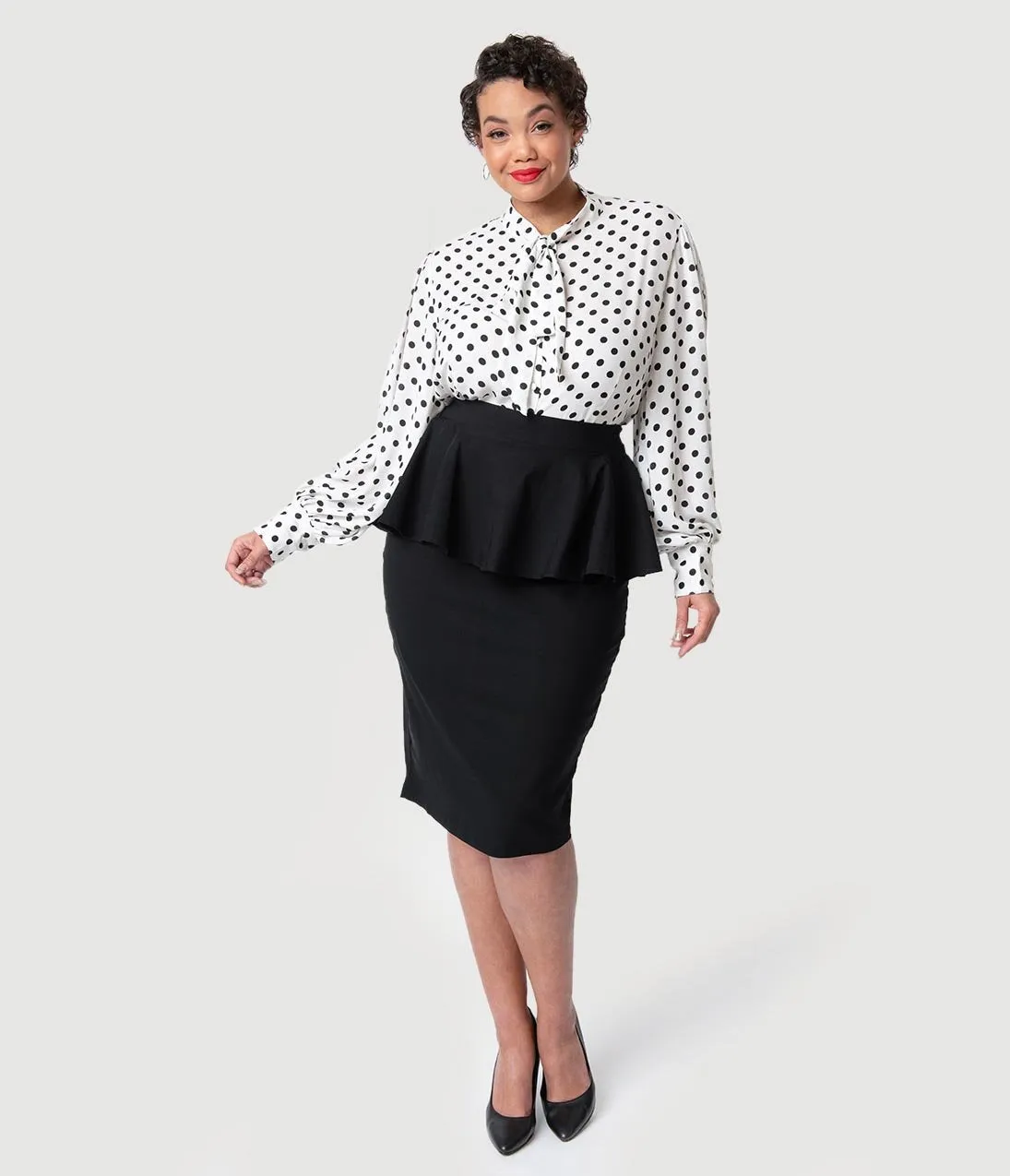 Unique Vintage Plus Size 1940s Black Stretch Peplum Boulevard Pencil Skirt