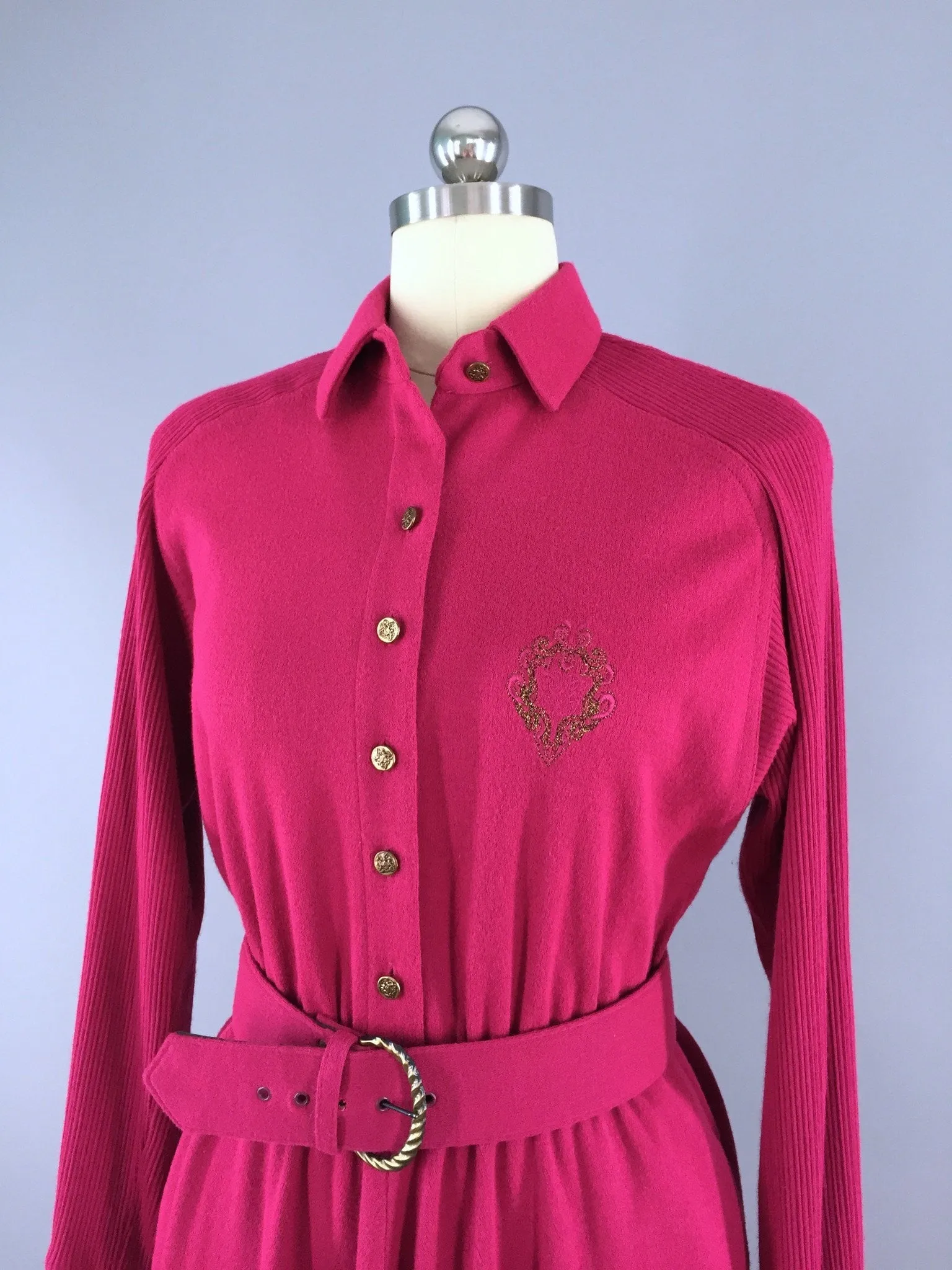 Vintage 1980s Sweater Dress / Raspberry Pink