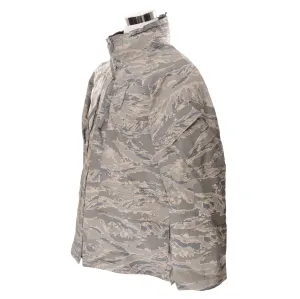 VINTAGE USAF AIR FORCE PARKA DIGITAL CAMO GORETEX 2009 SIZE LARGE REGULAR